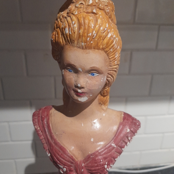 Antique Chalkware Lamps - Picture 12 of 16